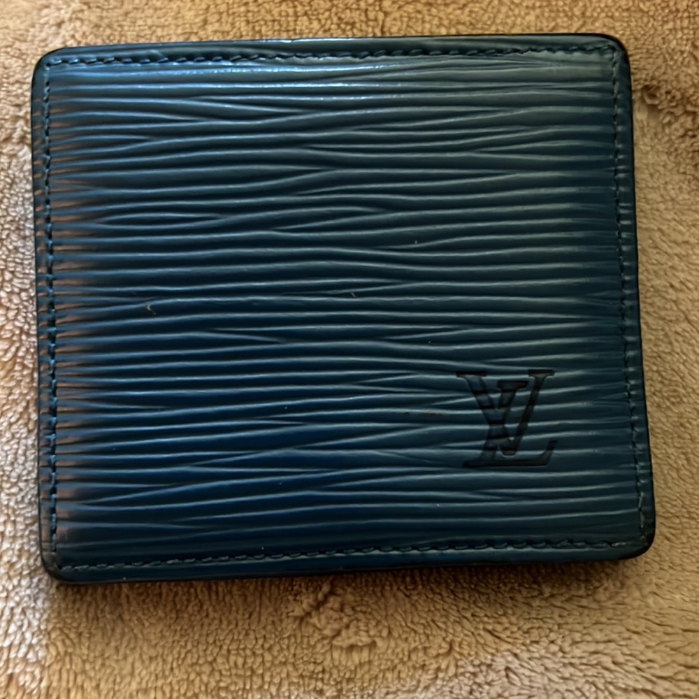 Louis Vuitton miniature Epi jewelry case & Epi Porte coin purse or AirPods case - Picture 2 of 11